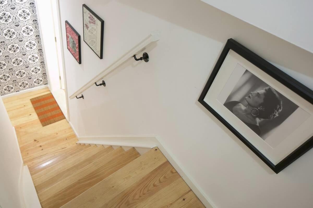 Central Turquoise Studio Apartment Lisbon Bagian luar foto