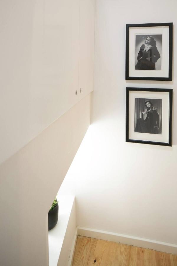 Central Turquoise Studio Apartment Lisbon Bagian luar foto